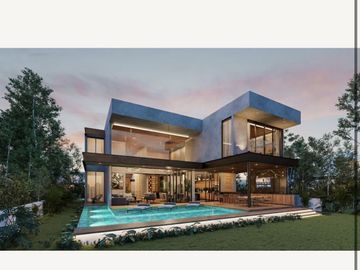 Residencia en Venta con vista al campo de golf en Privada Yucatán Country Club
