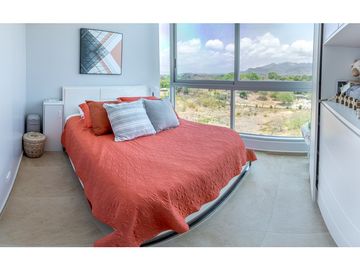Beauty on the Beach! 2 Bed Beach Front Condo