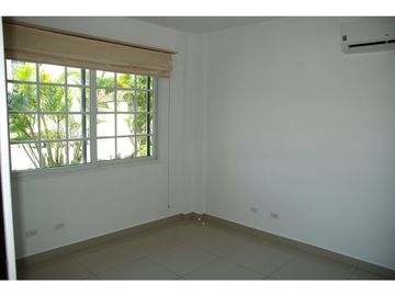 Venta de Super  Amplia y Hermosa Casa  Zonas Privada 369  mts2