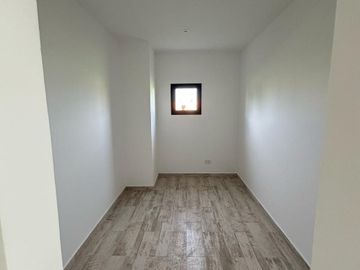 Casa en venta en Tristan Suarez