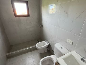 Casa en venta en Tristan Suarez