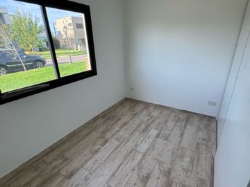 Casa en venta en Tristan Suarez