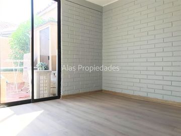 Casa en Venta en El Rector | Casa En Venta (4D2B) | Macul | Alas Propiedades