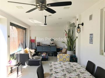 Casa en Venta en Quebrada de Macul | Casa en Venta (3H3B) | Peñalolén | Alas Propiedades