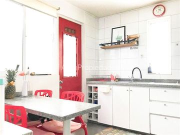 Casa en Venta en Quebrada de Macul | Casa en Venta (3H3B) | Peñalolén | Alas Propiedades