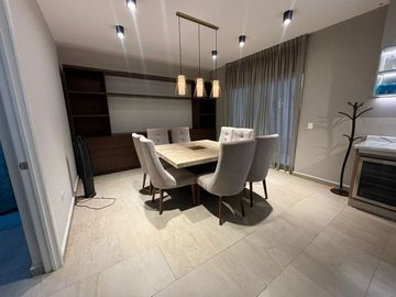 Residencia de Lujo en Valle Poniente