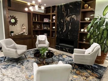 Residencia de Lujo en Valle Poniente