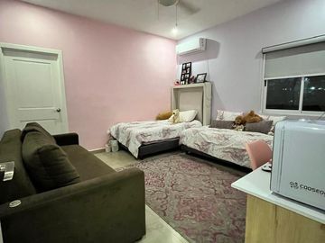 Residencia de Lujo en Valle Poniente