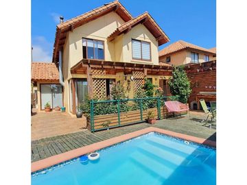 Casa en curauma (Condominio Claros Del Bosque)