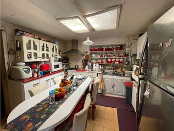 QUILPUE / BELLOTO 2000 / 5D 2B 2E + CASA INDEPENDIENTE