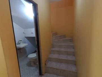 Casa en esquina bien ubicada