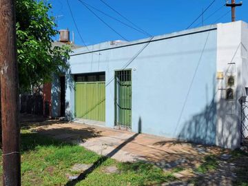Casa PH en venta en Lanus Oeste
