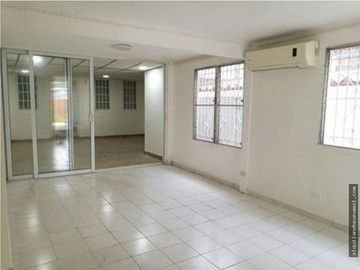 SE VENDE CASA COMERCIAL EN CHANIS