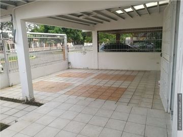 SE VENDE CASA COMERCIAL EN CHANIS