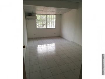 SE VENDE CASA COMERCIAL EN CHANIS
