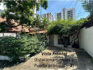 SE VENDE CASA CON TERRENO EN COCO DEL MAR