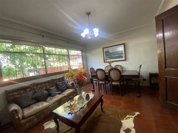 Departamento en Venta en PRIMER PISO CON ACCESO A PATIO...