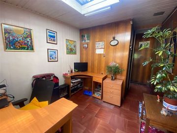 Departamento en Venta en PRIMER PISO CON ACCESO A PATIO...