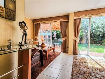Casa en Venta en Av. Guanaco Norte 2000 Condominio La Liguria - Los Libertadores - Santa Marta - Pedro Fontova