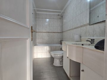 LOS SARGAZOS, REÑACA