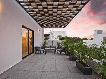 Casa en venta con amenidades,  alta plusvalía en Temozón Norte, Mérida