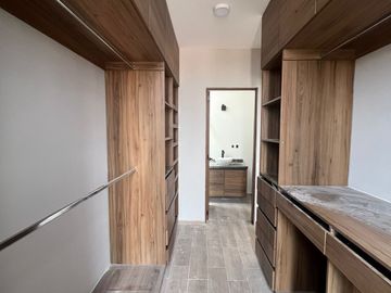 CASA EN VENTA CIUDAD MADERAS MARQUES RECAMARA EN PLANTA BAJA