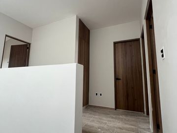 CASA EN VENTA CIUDAD MADERAS MARQUES RECAMARA EN PLANTA BAJA