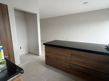 CASA EN VENTA CIUDAD MADERAS MARQUES RECAMARA EN PLANTA BAJA