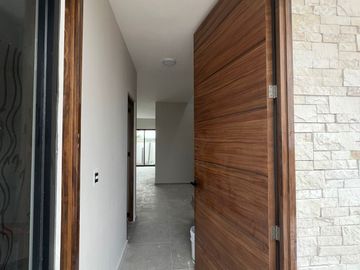 CASA EN VENTA CIUDAD MADERAS MARQUES RECAMARA EN PLANTA BAJA