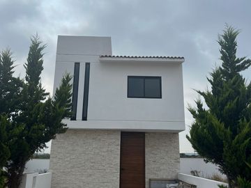 CASA EN VENTA CIUDAD MADERAS MARQUES RECAMARA EN PLANTA BAJA