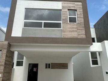 Casa en Venta en Apodaca, Nuevo León