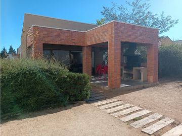 Vende Departamento Amoblado en Barrio Parque Curauma