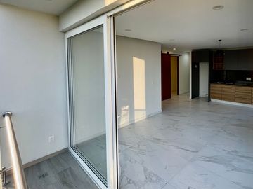 Departamento de lujo en la Zona Diamante. Puerta de Hierro.