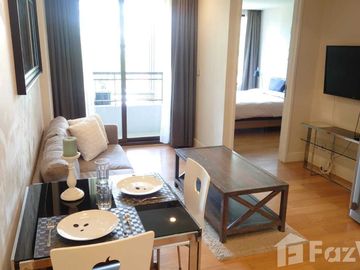 1 Bedroom Condo for sale at Collezio Sathorn-Pipat