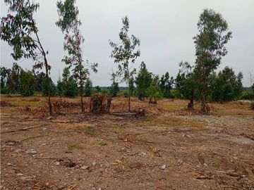 Venta Terrenos 900 m2, SIN COMISION en la Carretera F190 , a minutos de concón
