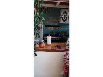 SE VENDE DPTO 2DO PISO, LOMAS DE LLOLLEO.