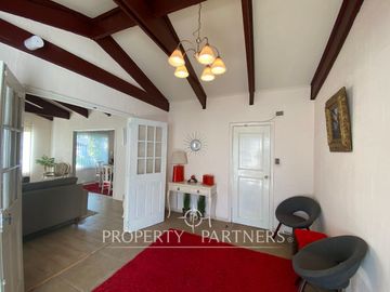 Venta de amplia casa en privilegiado sector de Bosques de Montemar