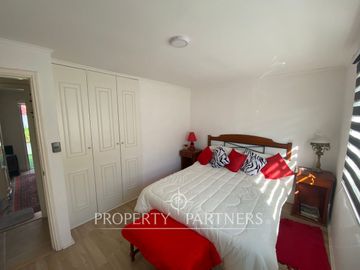 Venta de amplia casa en privilegiado sector de Bosques de Montemar