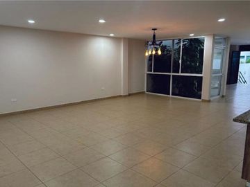 Casa en Venta Lomas de Gran Jardin
