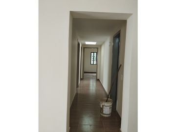 VENDE CASA EN MALIBU - ALHAMBRA