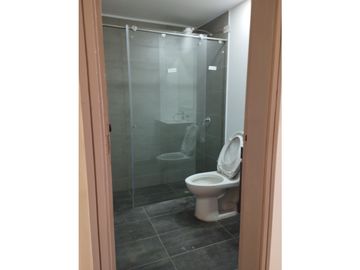VENDE CASA EN MALIBU - ALHAMBRA