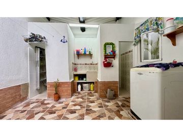 Casa de un piso en venta - Barrio Nuevo Palmira Valle Colombia