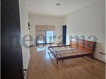 Casa en Venta en Zona Colinas de San Jerónimo, Monterrey N.L