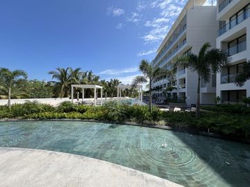 VENTA DEPA TIPO LOFT FRENTE A COCOTEROS A 1 CUADRA DE LA PLAYA  | MIO