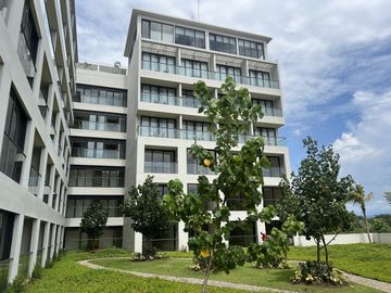 VENTA DEPA TIPO LOFT FRENTE A COCOTEROS A 1 CUADRA DE LA PLAYA  | MIO
