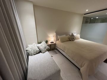 VENTA DEPA TIPO LOFT FRENTE A COCOTEROS A 1 CUADRA DE LA PLAYA  | MIO