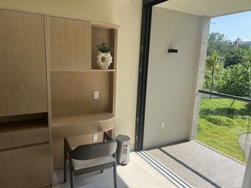 VENTA DEPA TIPO LOFT FRENTE A COCOTEROS A 1 CUADRA DE LA PLAYA  | MIO