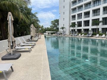 VENTA DEPA TIPO LOFT FRENTE A COCOTEROS A 1 CUADRA DE LA PLAYA  | MIO