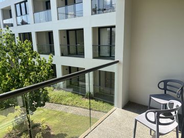 VENTA DEPA TIPO LOFT FRENTE A COCOTEROS A 1 CUADRA DE LA PLAYA  | MIO