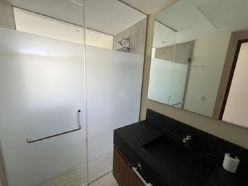VENTA DEPA TIPO LOFT FRENTE A COCOTEROS A 1 CUADRA DE LA PLAYA  | MIO